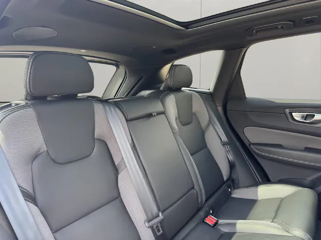 Volvo XC60 2.0 T6 TE Plus Dark eAWD
