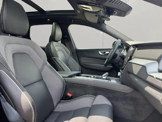 Volvo XC60 2.0 T6 TE Plus Dark eAWD