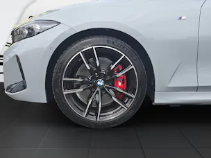 BMW M340d xDrive Touring ** 5 Jahre GARANTIE // Neupreis 109'450 CHF **