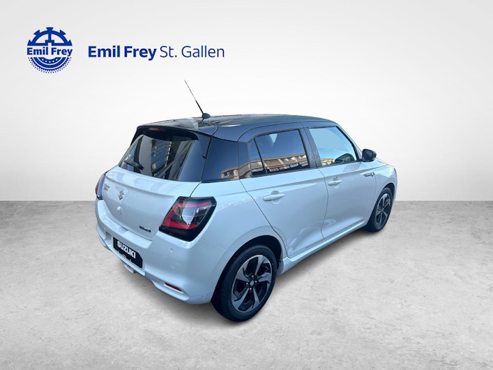 immagine del veicolo SUZUKI SWIFT