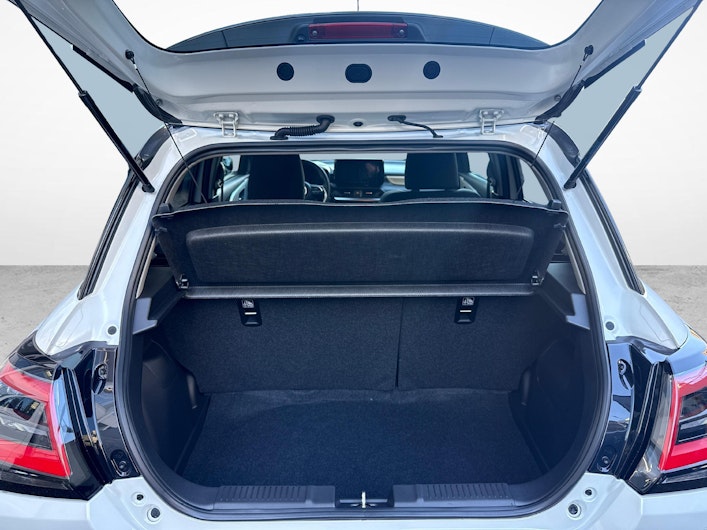 immagine del veicolo SUZUKI SWIFT