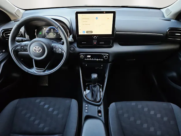 Toyota Yaris 1.5 VVT-i HSD Trend