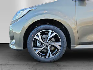 Toyota Yaris 1.5 VVT-i HSD Trend
