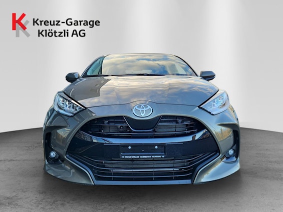 Vehicle image 7