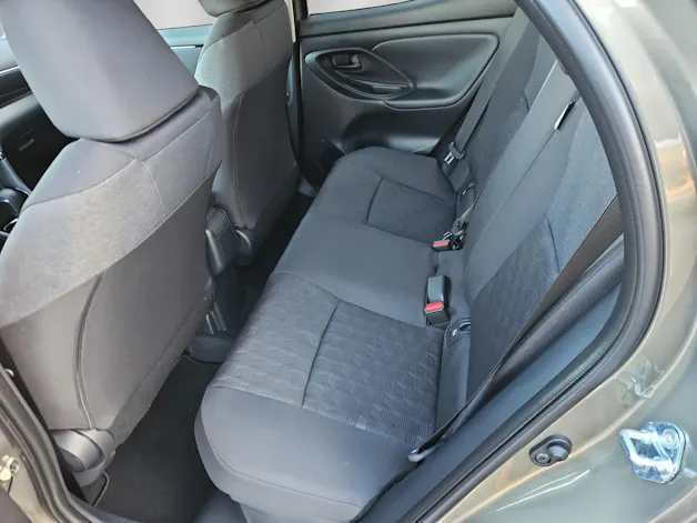 Toyota Yaris 1.5 VVT-i HSD Trend