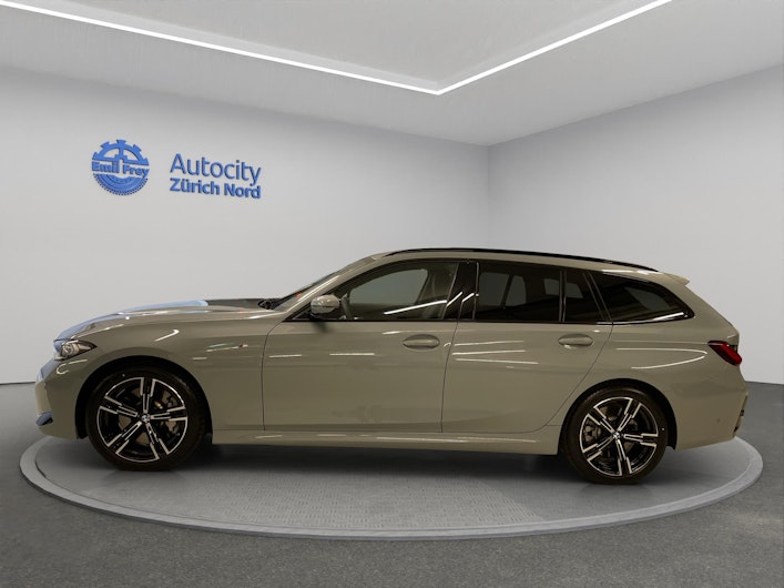 Vehicle image BMW 3 SERIES