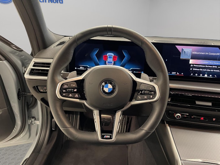 Vehicle image BMW 3 SERIES