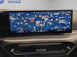 Vehicle image BMW 330d xDrive SAG Touring