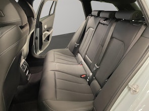 Vehicle image BMW 330d xDrive SAG Touring