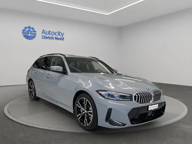 BMW 330d xDrive 48V Touring