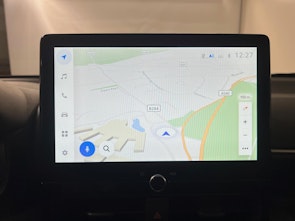 Vehicle image TOYOTA Yaris 1.5 VVT-i HSD Trend