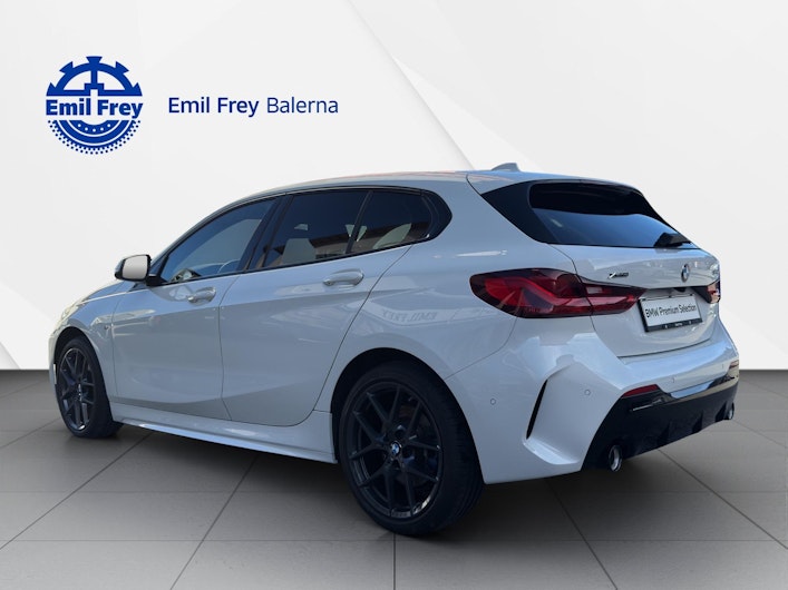 Vehicle image BMW 1 SERIES