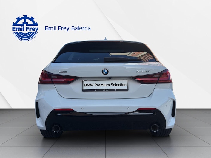 Vehicle image BMW 1 SERIES