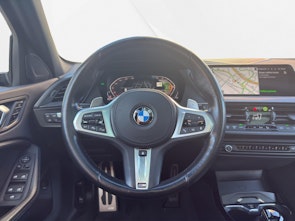 Vehicle image BMW 120d xDrive SAG