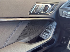 Vehicle image BMW 120d xDrive SAG