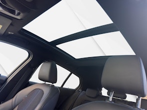 Vehicle image BMW 120d xDrive SAG