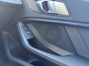 Vehicle image BMW 120d xDrive SAG