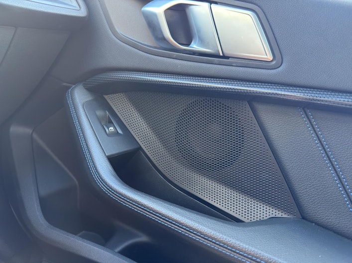 Vehicle image BMW 1 SERIES