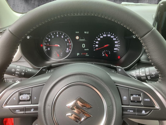 Vehicle image 7 Vehicle image 7