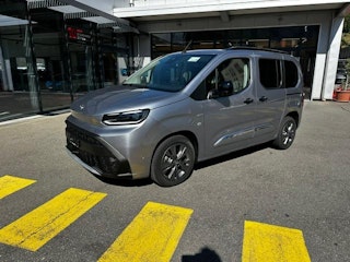 Vehicle image TOYOTA PROACE CITY VERSO 0 Vehicle image TOYOTA PROACE CITY VERSO 0