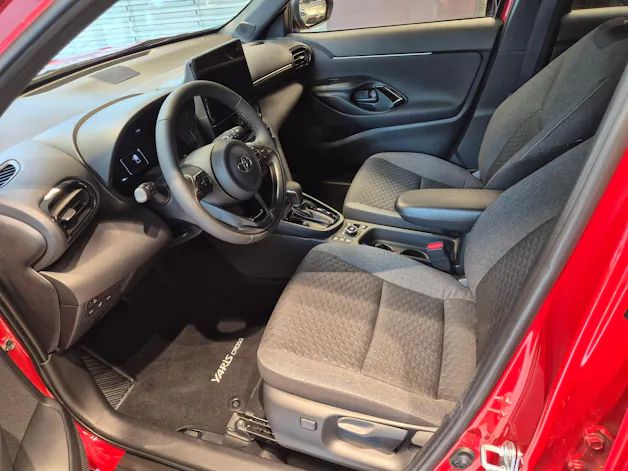 Toyota Yaris Cross 1.5 VVT-i HSD Trend AWD-i