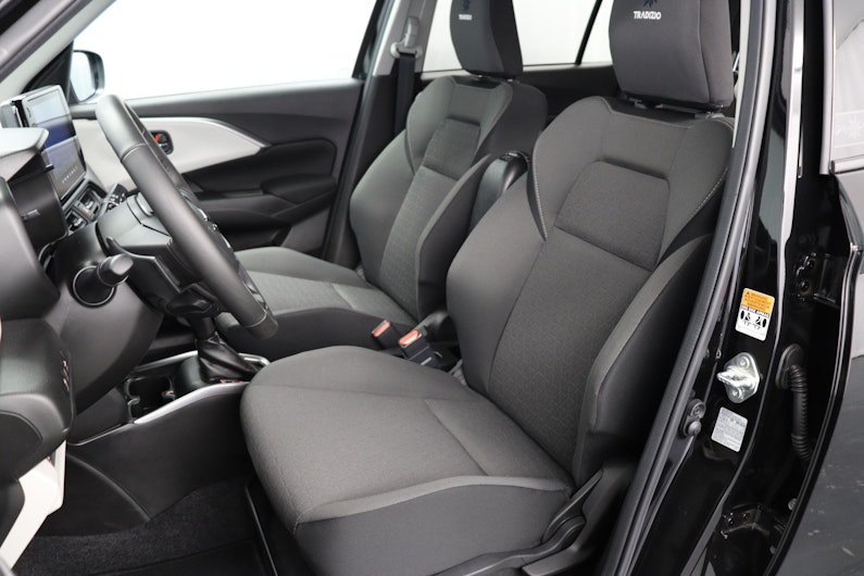 Fahrzeugbild SUZUKI SWIFT