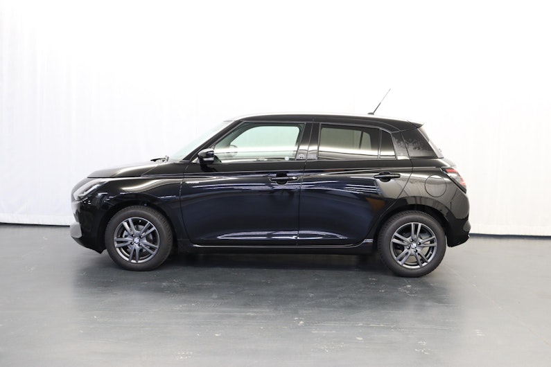 Fahrzeugbild SUZUKI SWIFT