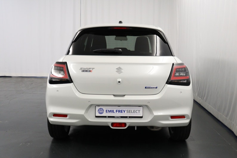 Vehicle image SUZUKI SWIFT