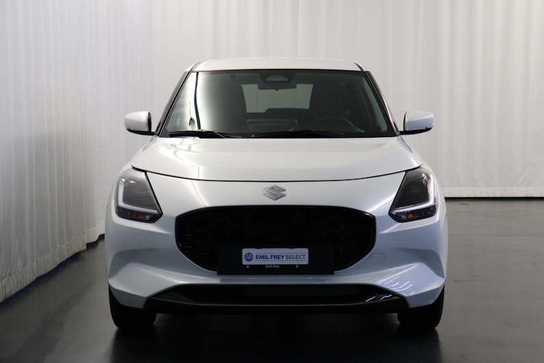 Vehicle image SUZUKI SWIFT