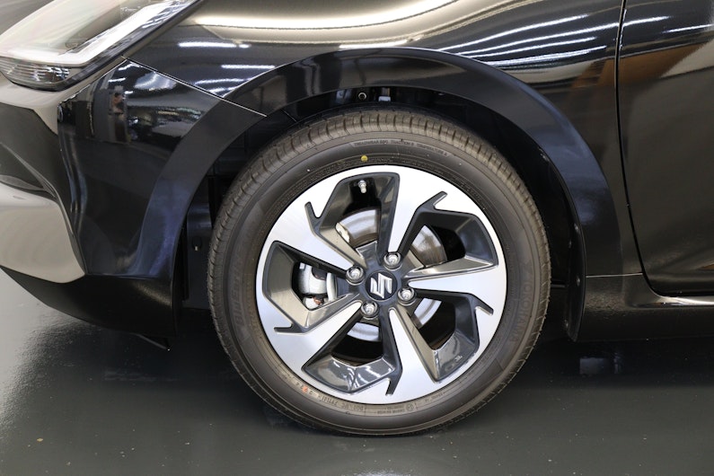 Vehicle image SUZUKI SWIFT