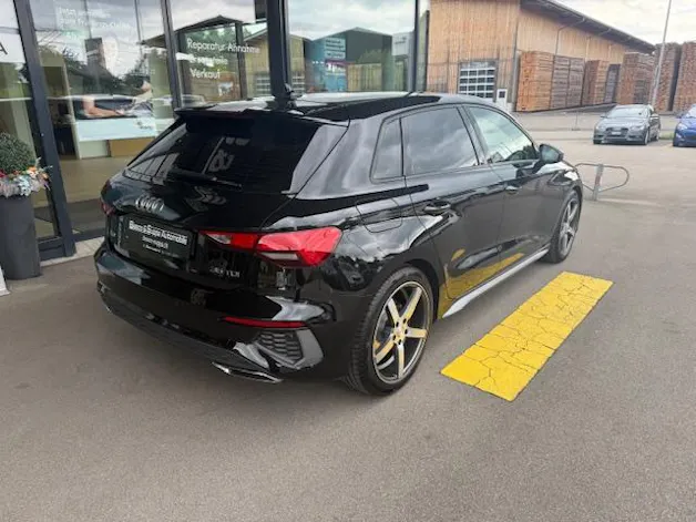 Audi A3 Sportback 2.0 35 TDI S Line S-Tronic