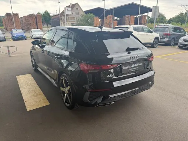 Audi A3 Sportback 2.0 35 TDI S Line S-Tronic