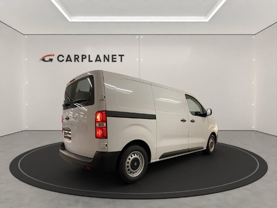 Vehicle image 3 Vehicle image 3