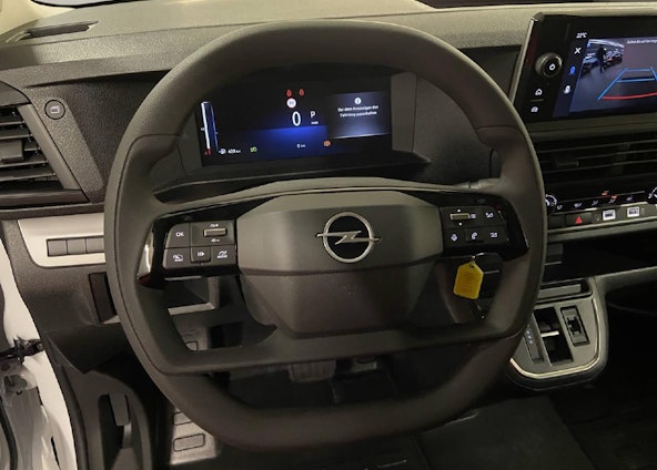 Vehicle image 6 Vehicle image 6