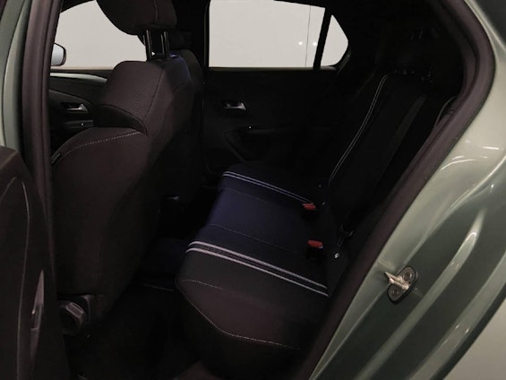 Vehicle image 10 Vehicle image 10