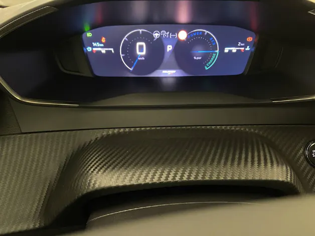 Peugeot 208 1.2 Hybrid Allure Premium
