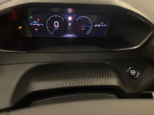 Peugeot 2008 1.2 Hybrid Allure Premium