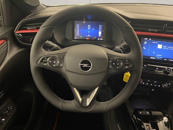 Vehicle image 6 Vehicle image 6