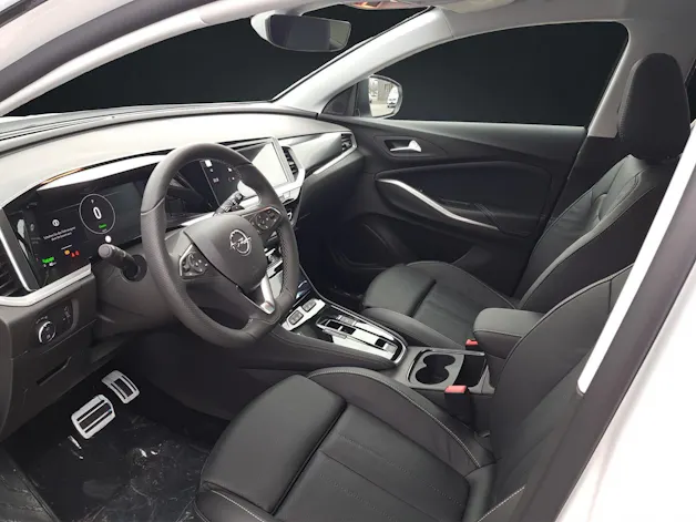 Opel Grandland 1.6 T PHEV GSE