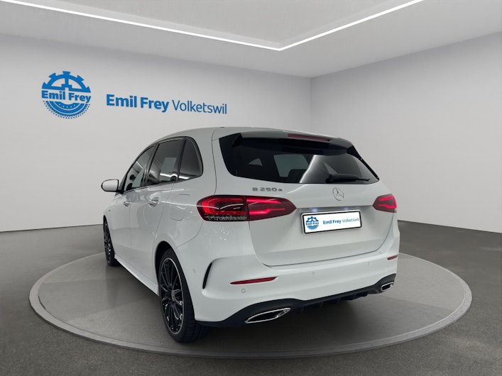 Vehicle image MERCEDES-BENZ B 250