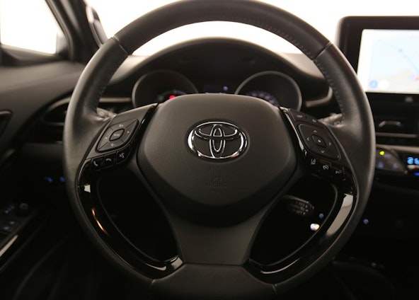 Vehicle image 5 Vehicle image 5