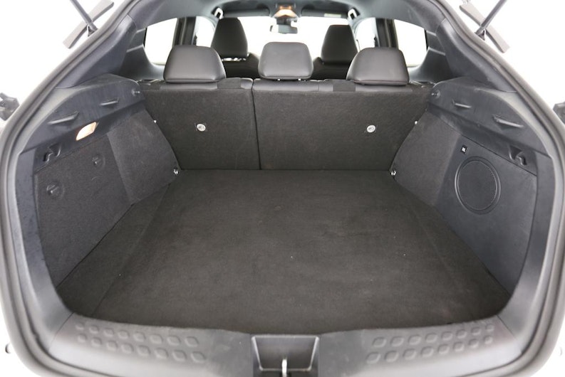 Vehicle image TOYOTA C-HR