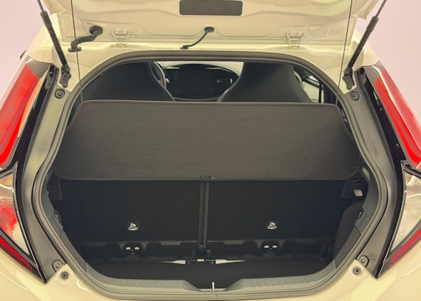 Vehicle image 10 Vehicle image 10