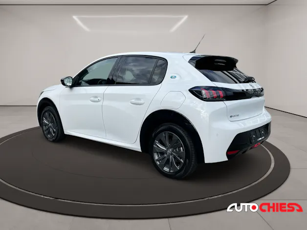 Peugeot 208 e-Allure Pack