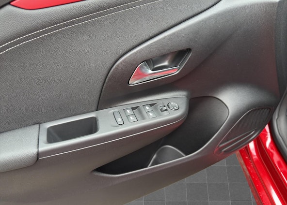 Vehicle image 7 Vehicle image 7