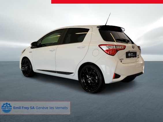 Vehicle image 7