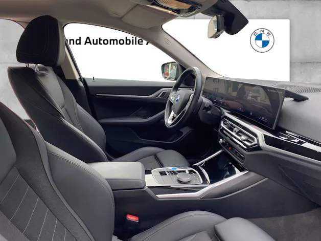 BMW i4 eDrive35