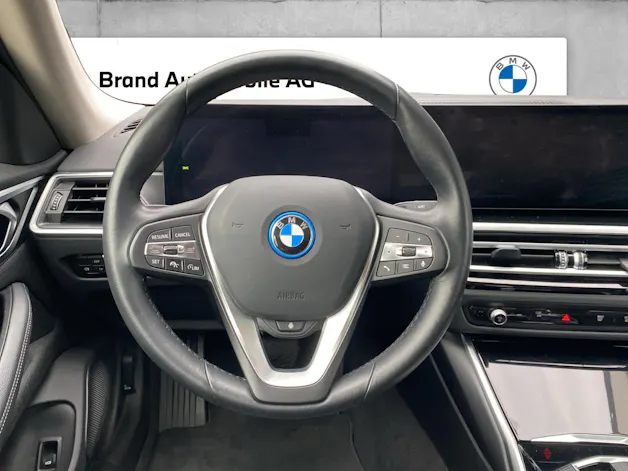 BMW i4 eDrive35