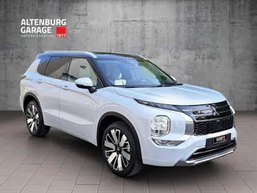 MITSUBISHI OUTLANDER 7