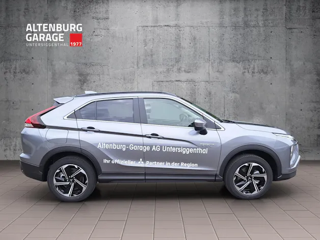Mitsubishi Eclipse Cross 2.4 PHEV Inform